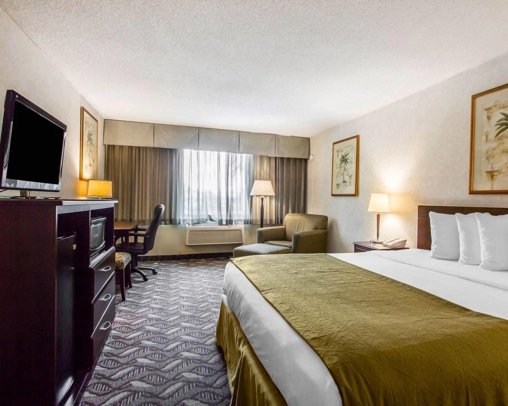 Quality Inn & Suites Montebello - Los Angeles Luaran gambar